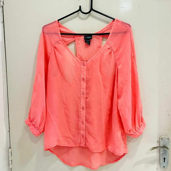 Pink very beautiful shirt - Picture 2 of 10